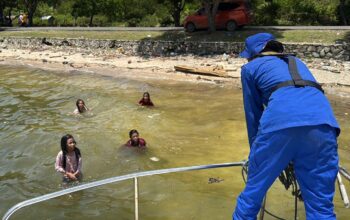 Kenyamanan Pengunjung Pantai Kalaki, Satpolairud Polres Bima Kabupaten Masifkan Patroli Pengamanan