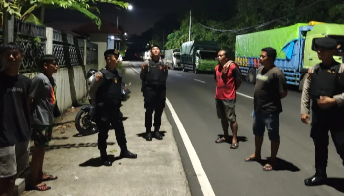 Polres Lombok Barat Sisir Jalur Lintas Lembar Dini Hari, Cegah Aksi Kriminalitas dan Balap Liar yang Meresahkan