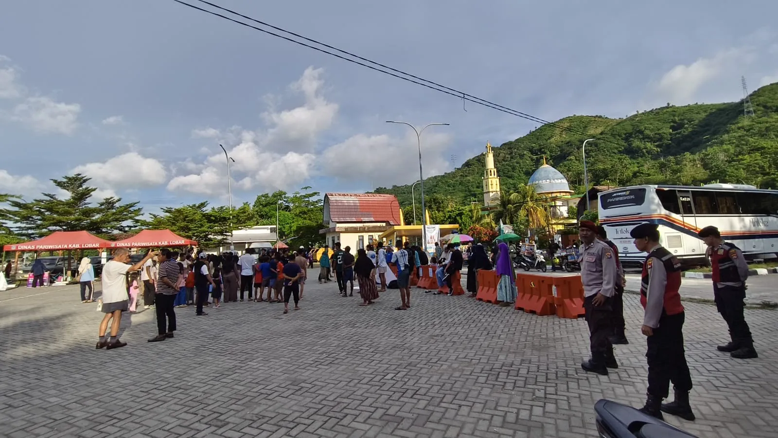 Festival Gitanada 2026: Polsek Sekotong Pastikan Keamanan dan Kelancaran Pembukaan di Dermaga Tawun