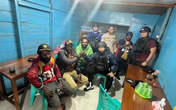 Polisi dan Tokoh Masyarakat Perkuat Komunikasi Jaga Stabilitas di Dogiyai