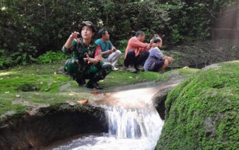 Babinsa Karang Bayan Kenalkan Wisata Alam Baru “Ampan Tepong”