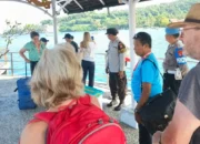 Jaga Kondusivitas Kawasan Wisata, Polsek Batulayar Intensifkan Patroli Keamanan di Pelabuhan Senggigi