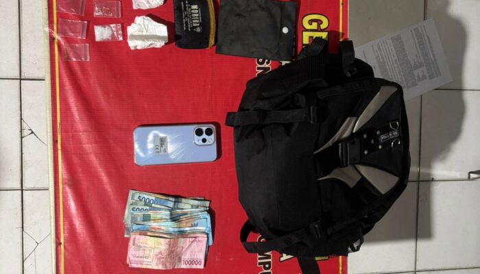 Terduga Pengedar Sabu Ditangkap, Polisi Amankan Barang Bukti di Gubuk Terpencil