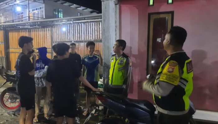 **Polsek Seteluk Gencarkan Patroli Dialogis Antisipasi TPPO di Wilayah Sumbawa Barat**