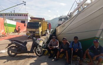 Patroli Rutin Polsek Kawasan Pelabuhan Laut Bima, Jaga Keamanan dan Ketertiban Aktivitas Pelabuhan