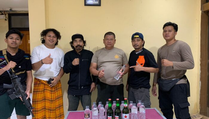 Cegah Gangguan Kamtibmas, Tim Opsnal Polsek Rasbar Tertibkan Miras Tanpa Izin di Amahami