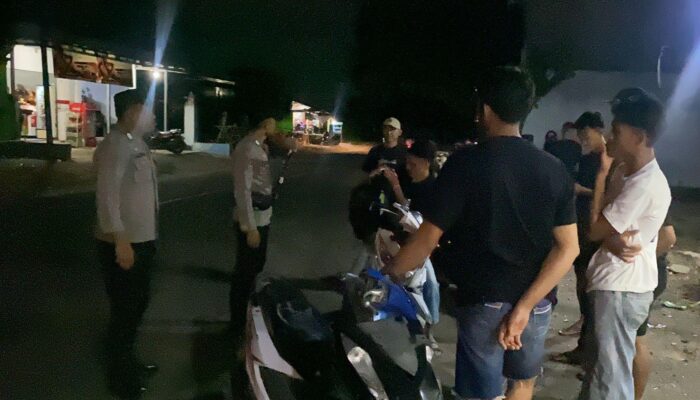 Tekan Pontensi Kriminalitas di Malam Hari, Polsek Madapangga Masifkan Patroli Rutin di Wilayah Hukumnya