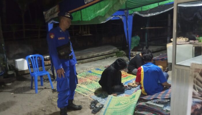 Waspada Cuaca Ekstrem, Sat Polairud Polres Lombok Barat Perketat Penjagaan di Sepanjang Pantai Senggigi