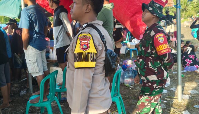 Bhabinkamtibmas Desa Seminar Salit Bantu Amankan Lomba Barapan Kerbau Harlah ke – 15 Desa Seminar Salit