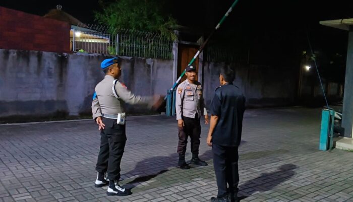 Cegah Balap Liar dan Kriminalitas, Polisi Sisir Titik Rawan di Batulayar Hingga Subuh