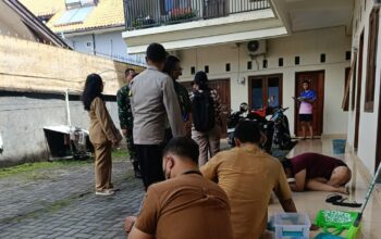 Sentuhan Humanis Babinsa Dalam Mobile Tes HIV Cilinaya