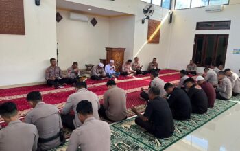 Polres Bima Kota Tingkatkan Pembinaan Mental dan Rohani Personel Lewat Binrohtal