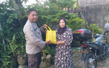 Polres Lombok Barat Salurkan Bantuan Nutrisi Mantap di Gerung
