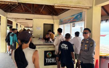Patroli Dermaga Gili Air, Polsubsektor Gili Indah Imbau Warga dan Pengusaha Jaga Kamtibmas