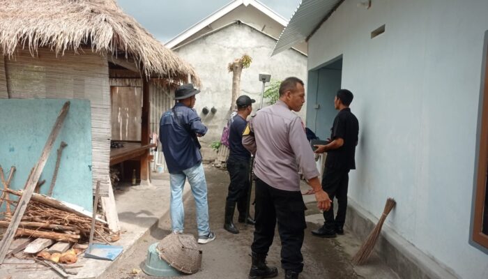 Sinergi Kamtibmas, Bhabinkamtibmas Desa Kuranji Dorong Warga Manfaatkan Lahan Pekarangan untuk Ketahanan Pangan