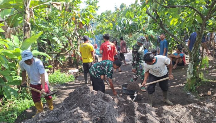 Warga Lombok Utara Kompak Dukung Satgas Jembatan Garuda