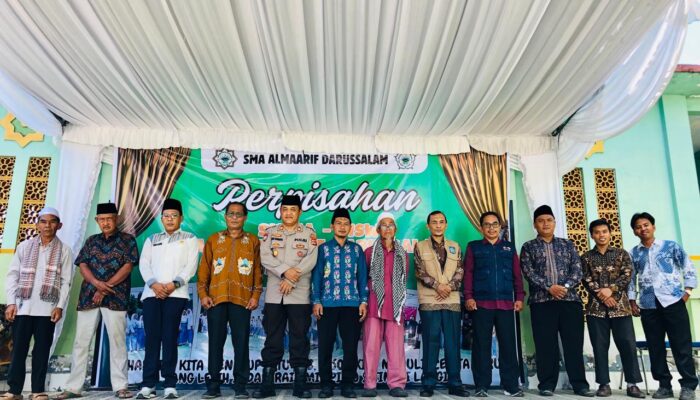 PESAN KAMTIBMAS MEWARNAI PERPISAHAN SISWA SMA AL-MA’ARIF DARUSALAM
