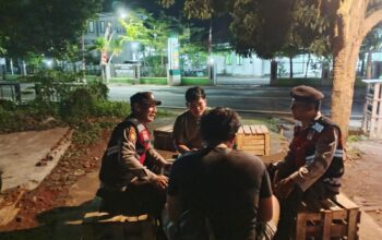 Polsek Gangga Perkuat Sinergi dengan Tokoh Agama Lewat Patroli Malam