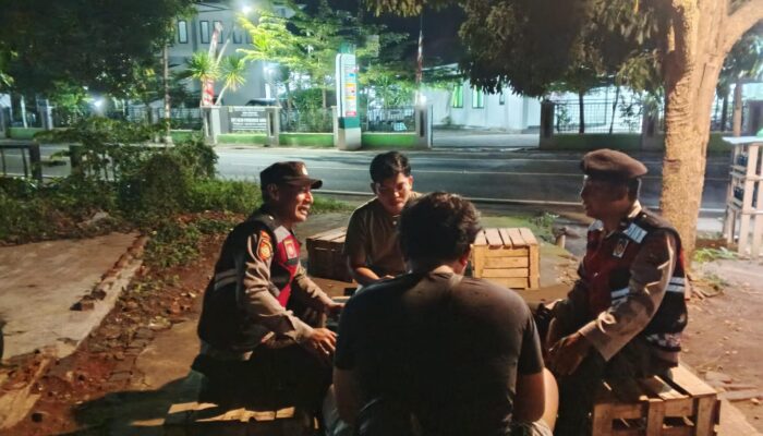 Polsek Gangga Perkuat Sinergi dengan Tokoh Agama Lewat Patroli Malam