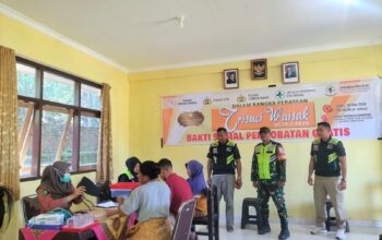 Pengobatan Gratis Sambut Waisak, Babinsa dan Polri Hadir Menguatkan Kepedulian Sosial