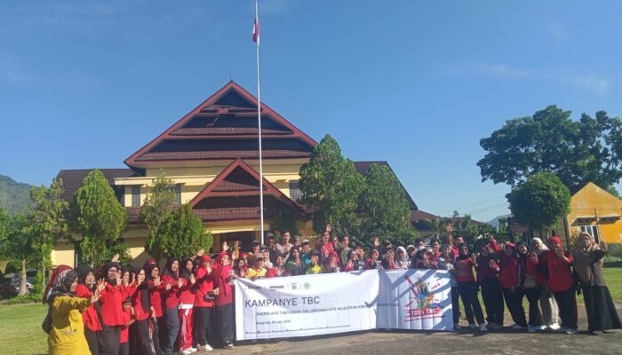 Kampanye TBC dan Senam Sehat di Brang Ene, Wujud Kolaborasi Polri PT AMMAN dan Dinas Kesehatan Tingkatkan Kesadaran Masyarakat