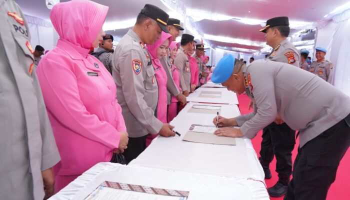 Kapolda NTB Kunjungi Polres Sumbawa, Perkuat Pengawasan Internal dan Tingkatkan Pelayanan Masyarakat
