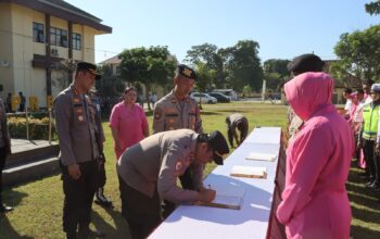 Personel Polres Bima Kota Teken Pakta Integritas, Siap Jaga Profesionalisme dan Disiplin