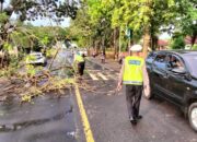 Satlantas Polres Lombok Barat Amankan Jalur Rawan