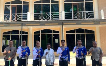 Memakmurkan Masjid, Jum’at menyapa Satlantas Polres Bima Kabupaten Gelar Bhakti Religi