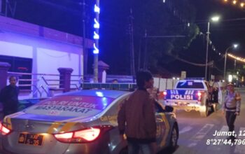 Respon Cepat Laporan Call Center 110, Piket Pamapta Polres Bima Kota Bubarkan Aksi Balap Liar di Depan Kantor Wali Kota Bima