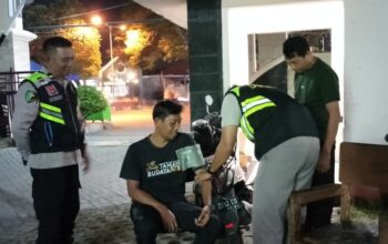 Patroli Presisi Biddokkes Polda NTB Hadirkan Layanan Kesehatan Gratis untuk Masyarakat