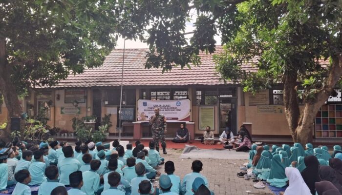 Babinsa Ampenan Tengah Perkuat Budaya Anti Perundungan Sekolah