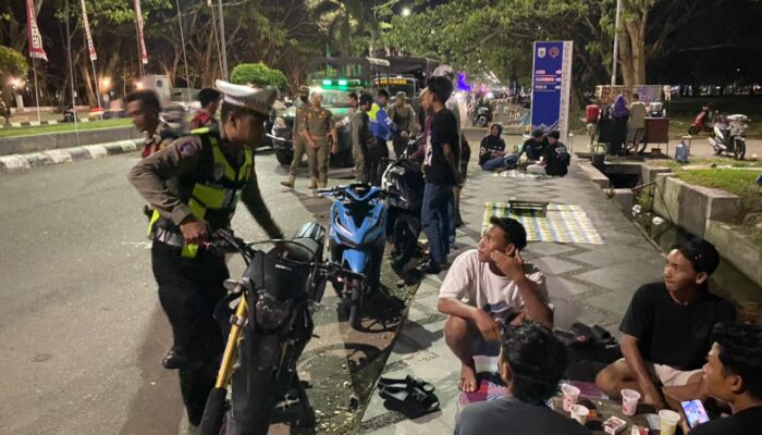 Polres Sumbawa Barat Intensifkan Patroli Strong Point pada Malam Minggu, Ciptakan Situasi Kamtibmas yang Aman dan Kondusif