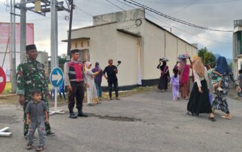 BHABINKAMTIBMAS DAN BHABINSA AMANKAN KEGIATAN MANGAN LAWANG KARANG 2026 DI DESA GOA