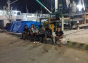 Jaga Kondusivitas Pelabuhan, Personel Polsek KPL Bima Gelar Patroli Malam