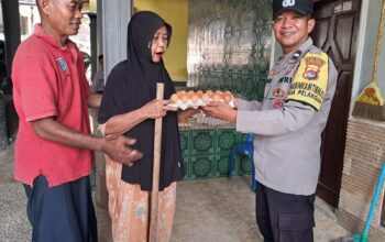 Polsek Sekotong Salurkan Paket Nutrisi Mantap untuk Lansia di Lombok Barat