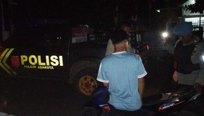 Patroli Blue Light Polsek Asakota Intensifkan Harkamtibmas, Cegah Aksi Kriminalitas pada Malam Hari