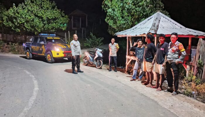 Patroli Blue Light Polsek Langgudu Sasar Titik Rawan, Ciptakan Situasi Kamtibmas yang Aman dan Kondusif