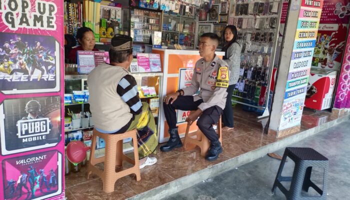 Bhabinkamtibmas Desa Bebuak Ajak Warga Aktifkan Pos Ronda demi Jaga Kamtibmas