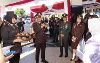 Polres Lombok Timur Peringati Hari Bhayangkara ke-80, Tegaskan Komitmen Menjadi Polri yang Humanis dan Adaptif