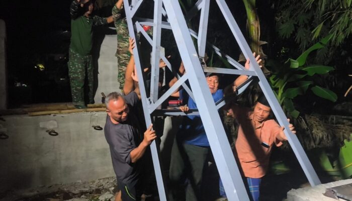Pemasangan Tiang Pilon Percepat Pembangunan Jembatan Perintis Garuda