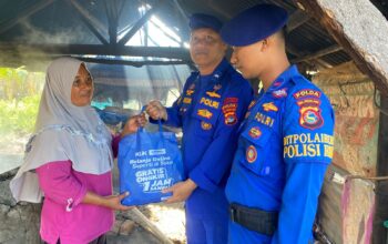 Gerakan 1000 Rupiah Salurkan Bantuan Sosial kepada Masyarakat Pesisir Puyahan Lembar