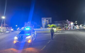 Cegah Gangguan Kamtibmas, Sat Lantas Polres Sumbawa Intensifkan Patroli Malam di Simpang Jam Gadang