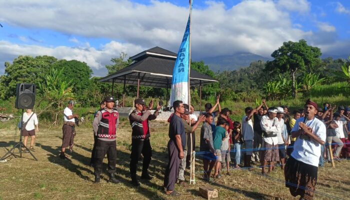 Kapolsek Bayan Hadiri Pembukaan Gebyar Peresean HUT KLU ke-18 di Desa Senaru