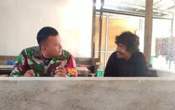 Tak Sekadar Bertugas, Babinsa Dampingi ODGJ Kembali Percaya Diri