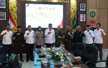 Perkuat Sinergitas, Kapolres Sumbawa Hadiri Silaturahmi Lintas Institusi di Kantor Kejaksaan