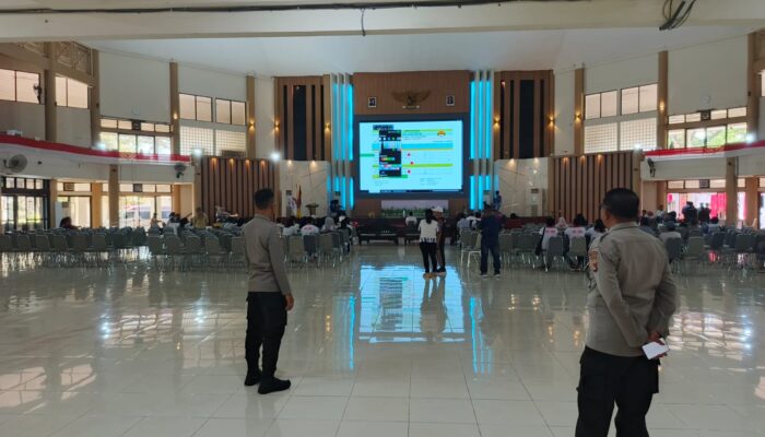 Polda NTB Kawal Pertandingan Angkat Besi Porprov XII NTB, Pastikan Berjalan Aman dan Lancar