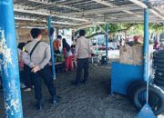 Polsek Sambelia Gelar Patroli Wisata di Pantai Timba Galih, Imbau Pengunjung Jaga Kamtibmas