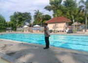 Patroli Presisi Polsek Praya Antisipasi 3C di Kolam Renang Matra