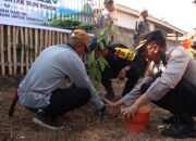 Polres Dompu Tanam Pohon Serentak Dukung Gerakan Indonesia Asri
